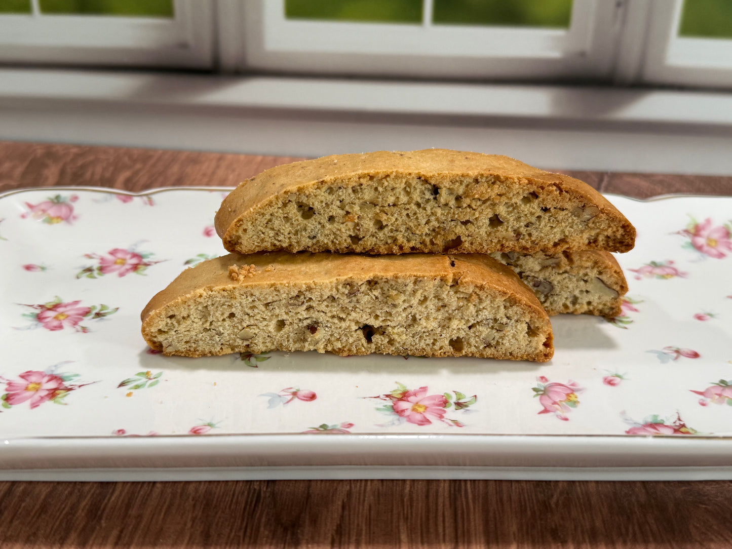 Creamy Butter Pecan Biscotti